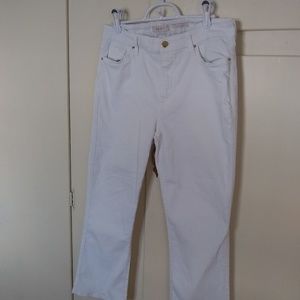 crooped boot,
